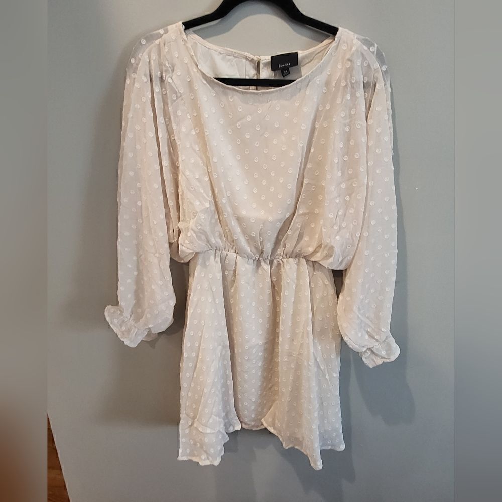 NWT! Long sleeve cream colored dress size medium